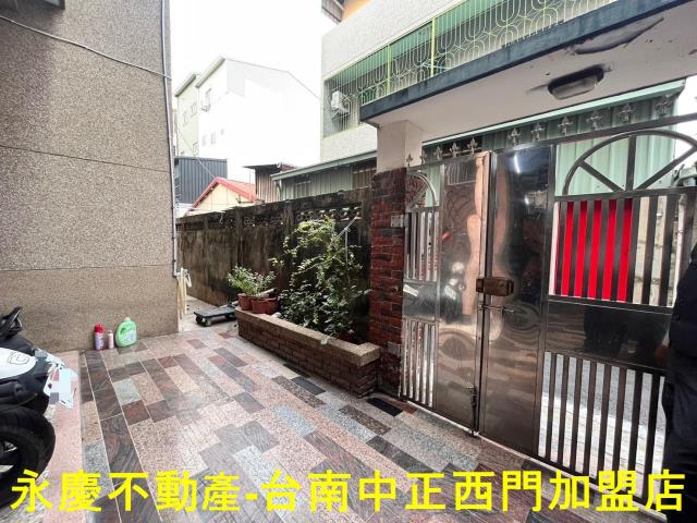 台南南區透天-2