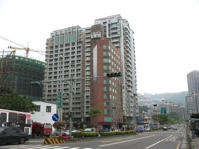 新北淡水法拍大樓-2