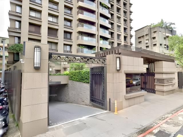 台北中正區法拍大樓-6