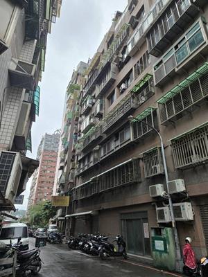 汐止華廈法拍-1