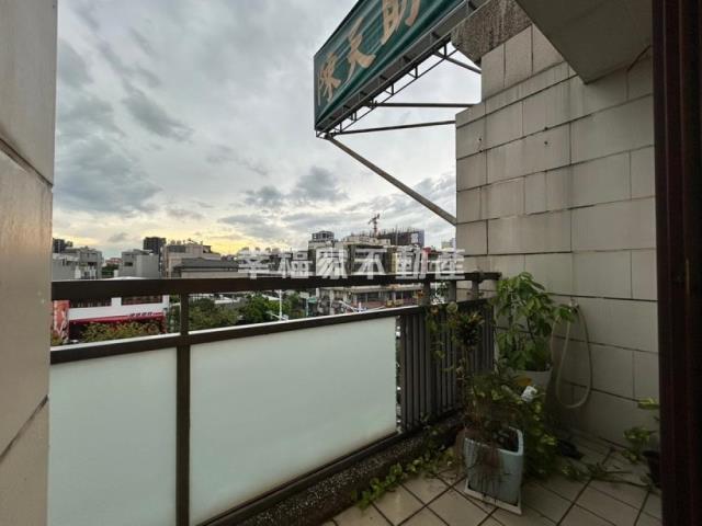 北區店面-12