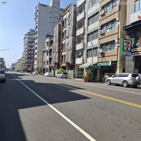 高雄鹽埕透天-1