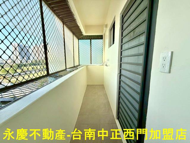台南中西區公寓-10