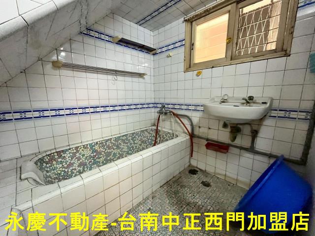 南區透天-10