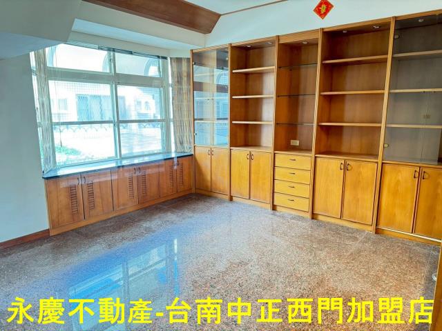 台南東區透天-7