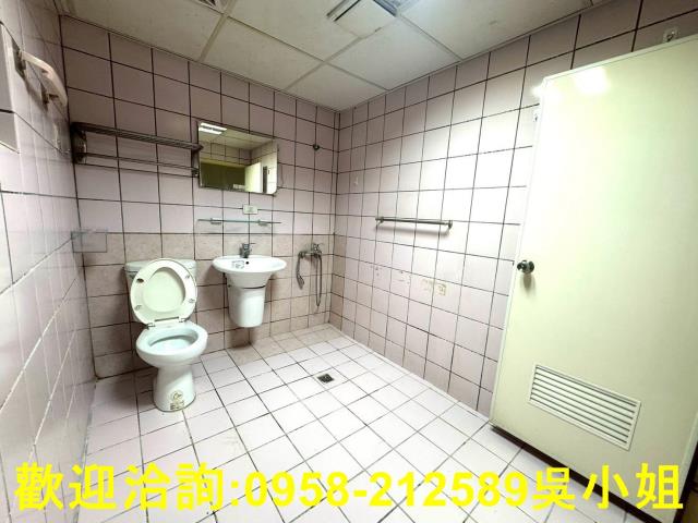 新竹竹北店面-14