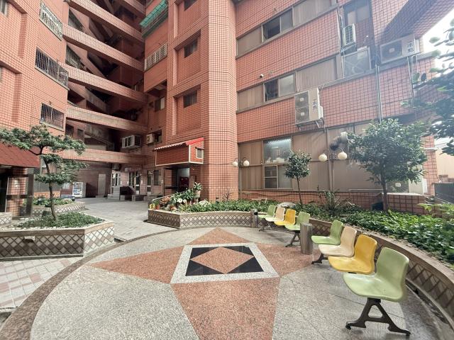 高雄岡山大樓-13