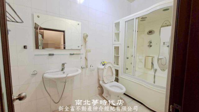 東區透天-13
