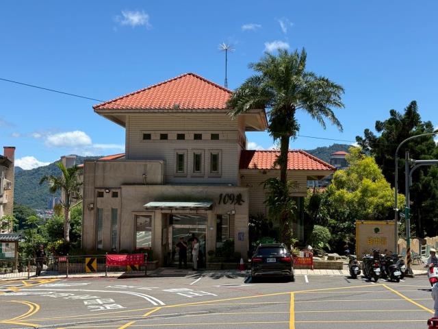 新北新店透天拍賣-10