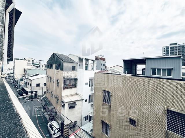 東區透天-15