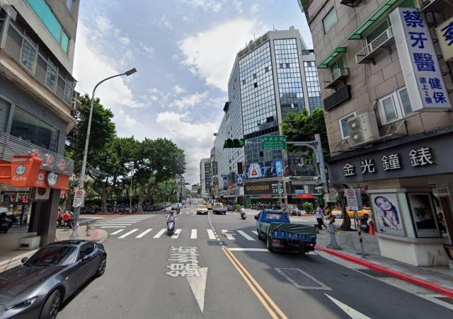 台北中山區華廈法拍-7