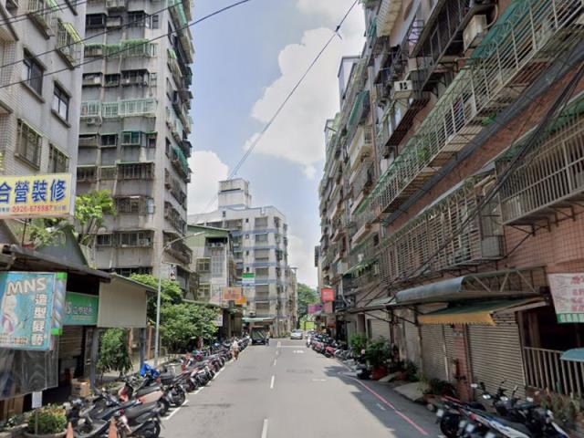 土城大樓拍賣-8