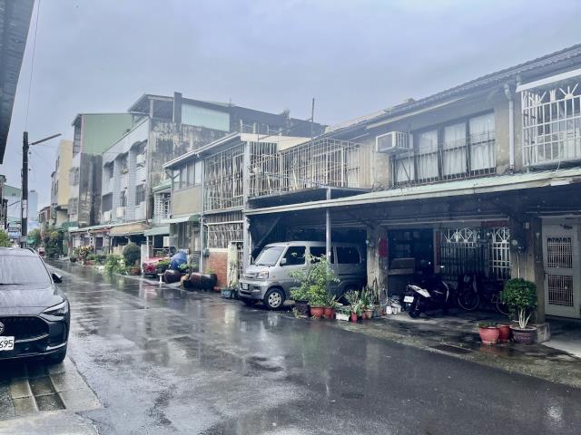 南投市透天-11