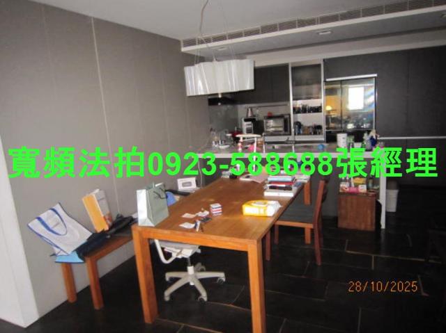 新店拍賣華廈-7