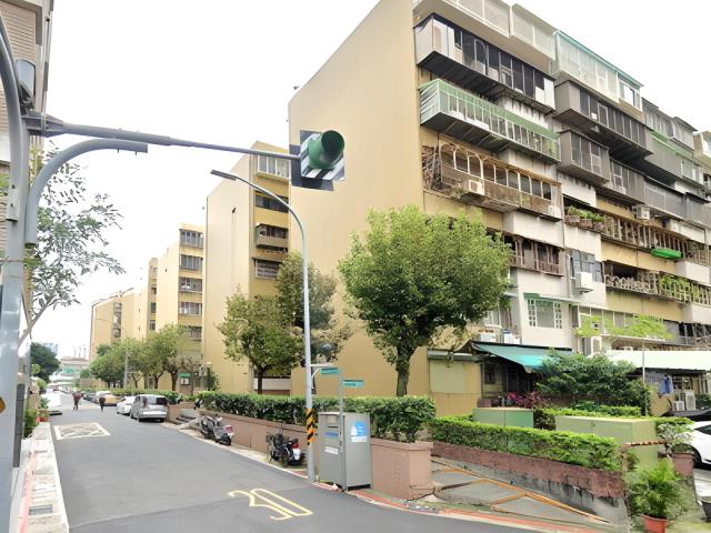 萬華拍賣大樓-2