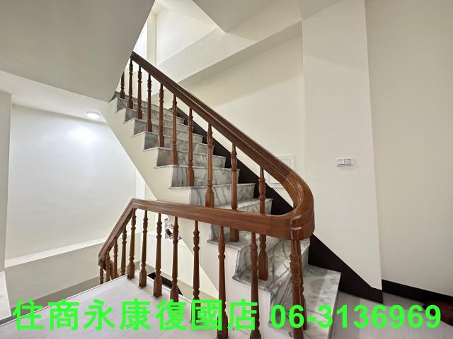 東區透天-1