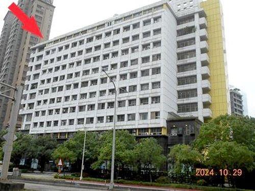 台北信義區法拍大樓-1