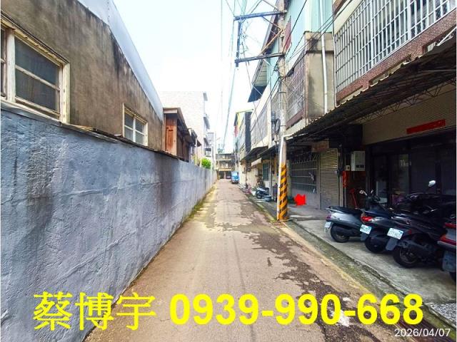 豐原法拍屋中正路透天