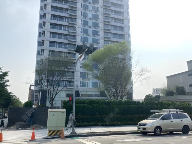 台中西屯法拍大樓-2