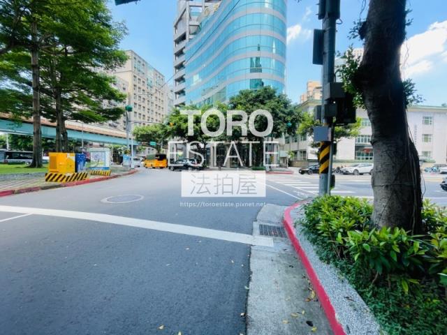 台北大安區拍賣店面-8