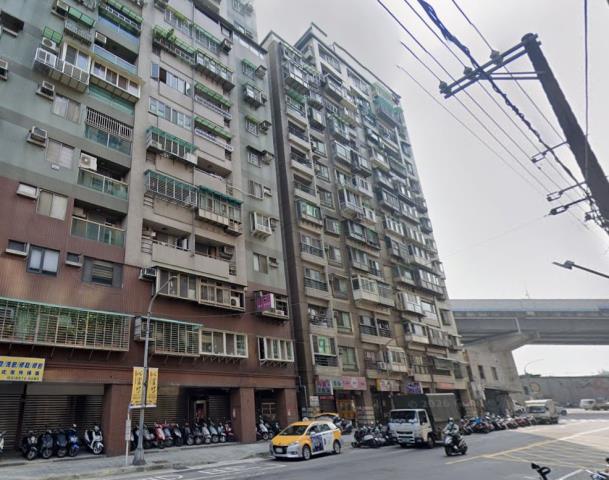 三重法拍大樓-3