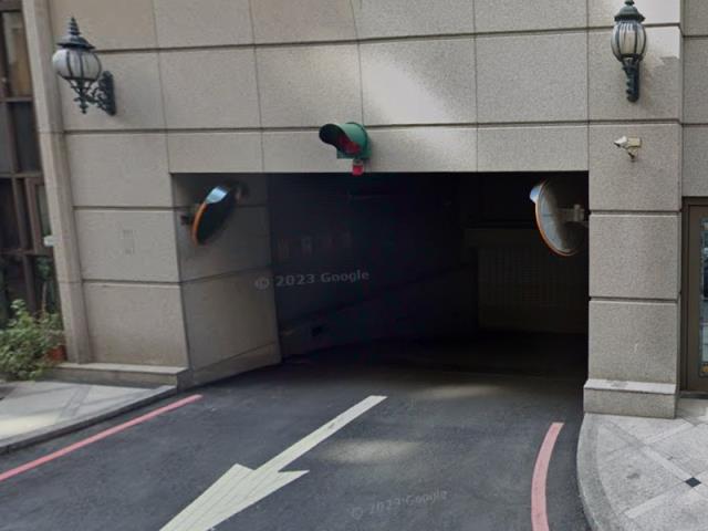 新北新莊法拍大樓-5