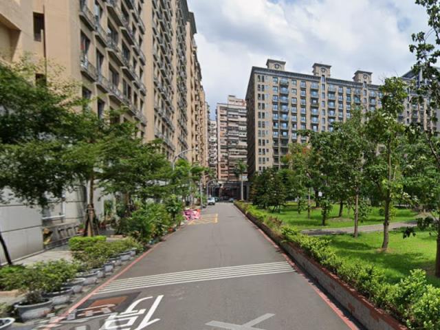 新北新莊法拍大樓-6