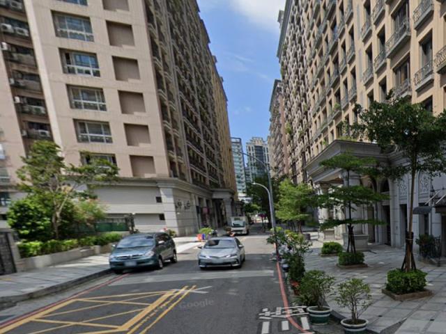 新北新莊法拍大樓-7