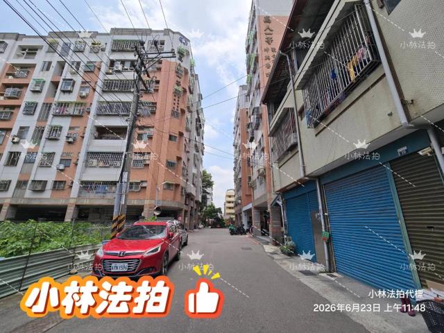 台中潭子拍賣華廈-4