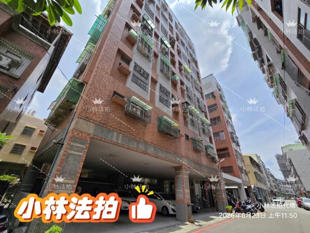 台中潭子拍賣華廈-5