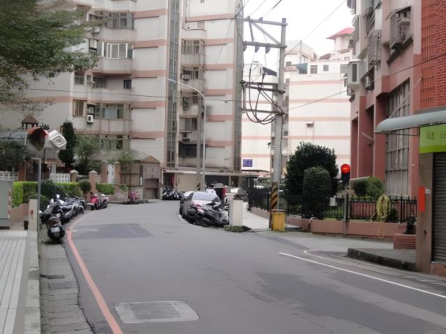 新北華廈法拍-3