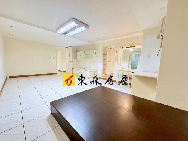 台中北屯華廈-5