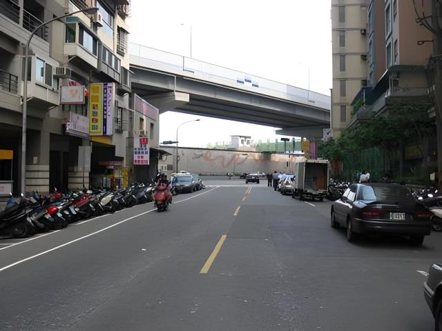 三重法拍大樓-4
