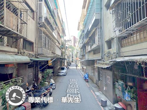 新北汐止拍賣公寓-2