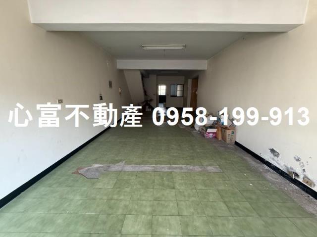 高雄三民區店面-11