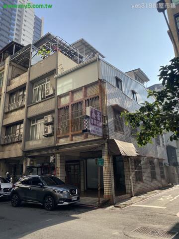 高雄新興區透天-1