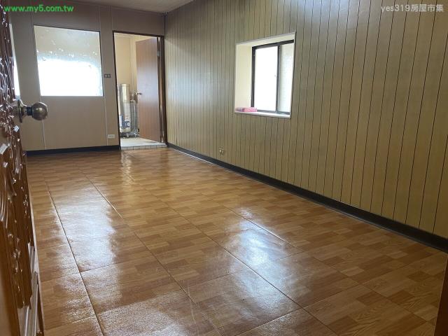 高雄新興區透天-8