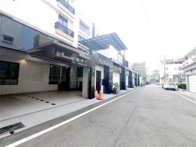 屏東公寓-1