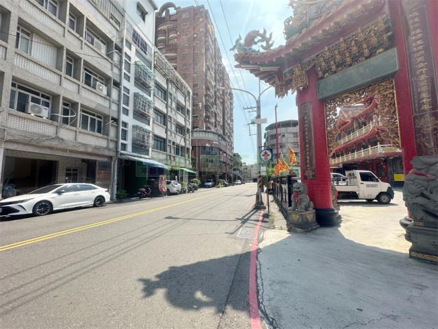 高雄小港公寓-11