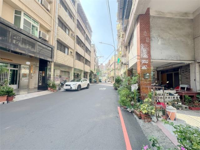 高雄小港公寓-8