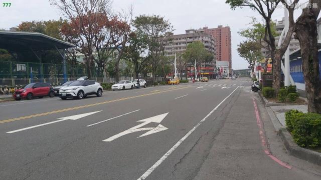 高雄左營透天-12