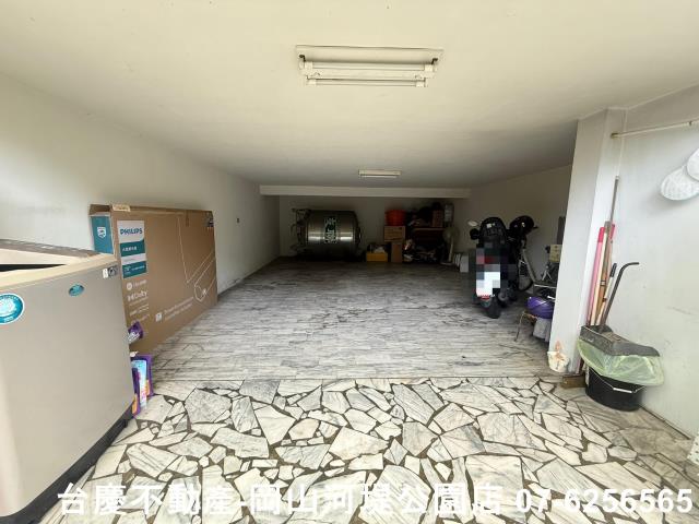 高雄岡山透天-1