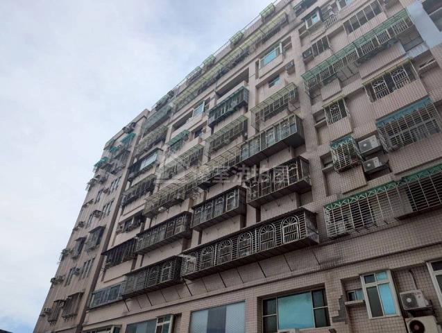 三重法拍華廈-1
