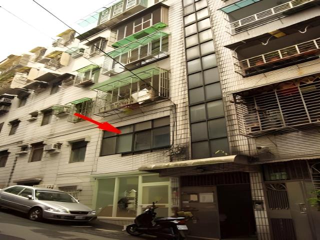 基隆法拍公寓-2