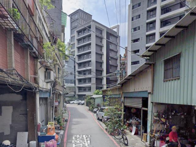 蘆洲公寓法拍-6