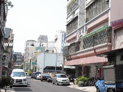 台南東區法拍華廈-2
