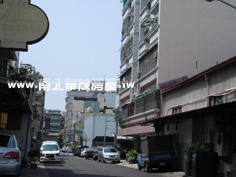 台南東區法拍華廈-4