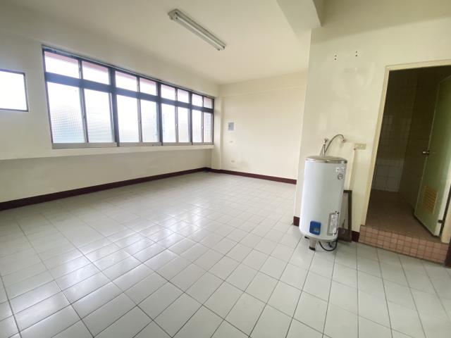 台中后里店面-12