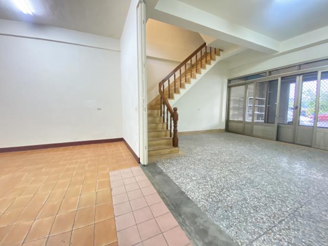 台中后里店面-2