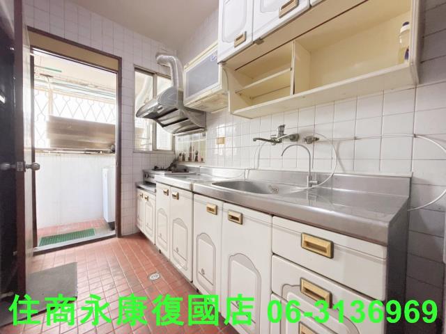 東區公寓-12